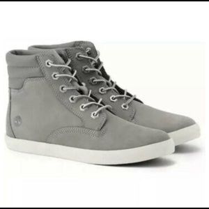 Dausette Sneaker Boots
